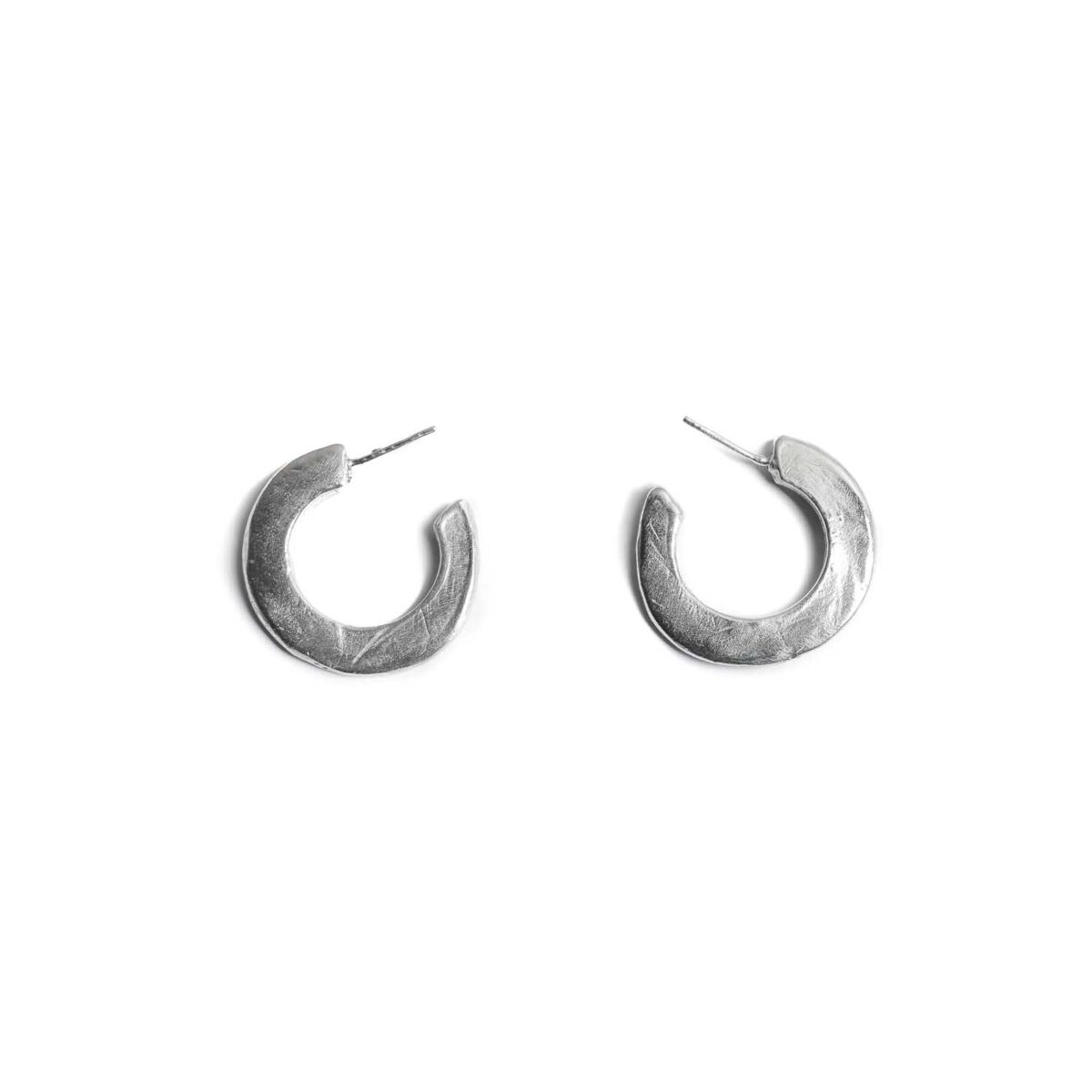 Flat hoop earrings